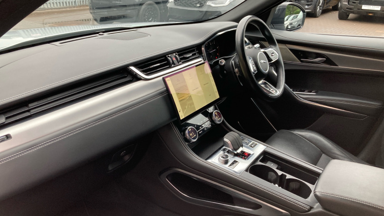 Jaguar F-Pace 2.0 D200 R-Dynamic S 5dr Auto AWD Diesel Estate